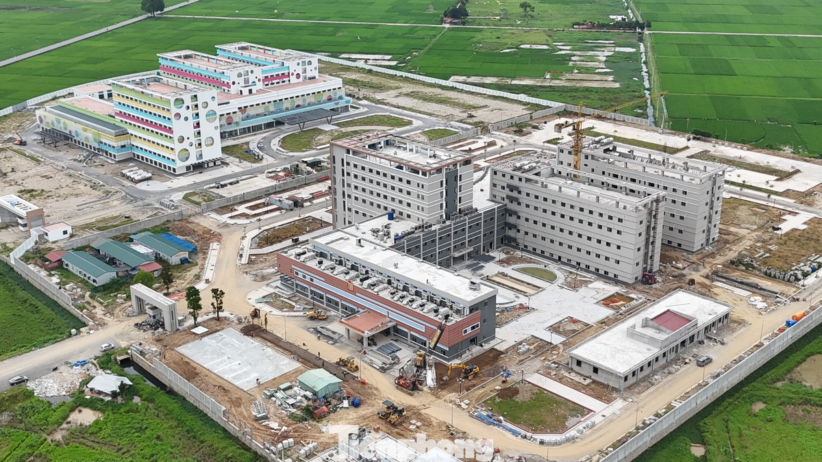 Được biết, khi hoàn thành, bệnh viện có quy mô 300 giường bệnh nội trú, tổ chức khám sức khỏe cho khoảng 1.000 lượt/ngày.