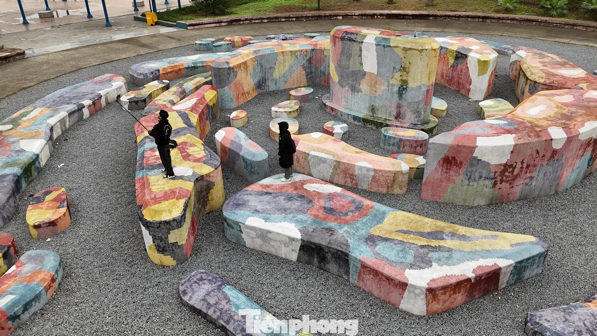 Nguyên nhân được cho là Công ty cổ phần Tập đoàn Nam Cường (chủ đầu tư) đã đầu tư sai quy hoạch chi tiết 1/500 ở khu đô thị mới Dương Nội. Nguyên nhân được cho là Công ty cổ phần Tập đoàn Nam Cường (chủ đầu tư) đã đầu tư sai quy hoạch chi tiết 1/500 ở khu đô thị mới Dương Nội.