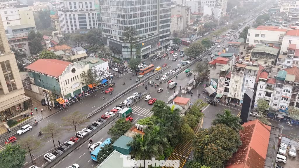 Trước đó, Phó Chủ tịch UBND thành phố Hà Nội Nguyễn Trọng Đông vừa ký ban hành quyết định về việc phê duyệt kế hoạch sử dụng đất năm 2024 quận Hoàn Kiếm.
