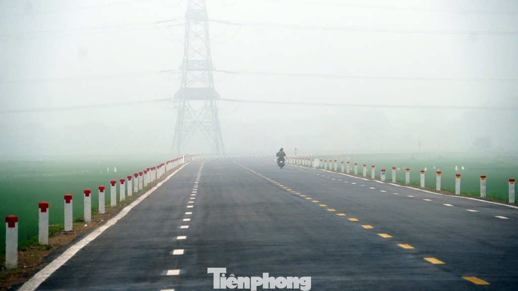 Dự án có tuyến chính nối từ cầu Xuân Cẩm đi nút giao Bắc Phú của tuyến Quốc lộ 3 nối Hà Nội - Thái Nguyên có chiều dài 3,3km, được thiết kế theo đường cấp 3 đồng bằng, chiều rộng nền đường là 12m.