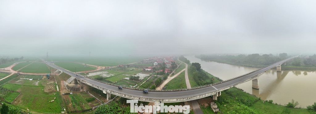 Dự án tuyến đường kết nối cầu vượt sông Cầu (cầu Xuân Cẩm) đến nút giao Bắc Phú của tuyến Quốc lộ 3 mới Hà Nội - Thái Nguyên được phê duyệt tháng 6/2022, với tổng mức đầu tư khoảng 195 tỉ đồng.