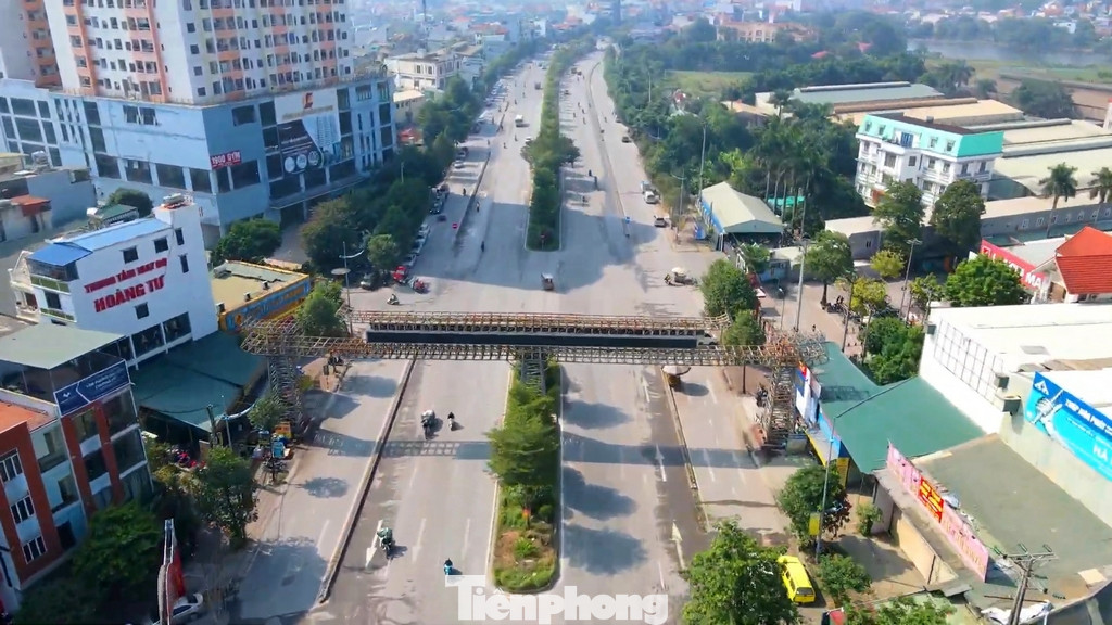 Đoạn qua thị trấn Chúc Sơn (huyện Chương Mỹ, thành phố Hà Nội) đã hoàn thành ở một dự án trước kia. Đoạn qua thị trấn Chúc Sơn (huyện Chương Mỹ, thành phố Hà Nội) đã hoàn thành ở một dự án trước kia.