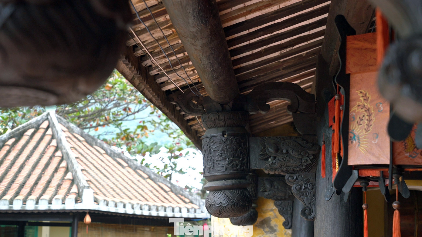 Có lẽ cũng chính vì những điều đặc biệt này mà du khách đến đây được cảm nhận trọn vẹn sự yên bình, thanh tịnh đến lạ. Có lẽ cũng chính vì những điều đặc biệt này mà du khách đến đây được cảm nhận trọn vẹn sự yên bình, thanh tịnh đến lạ.