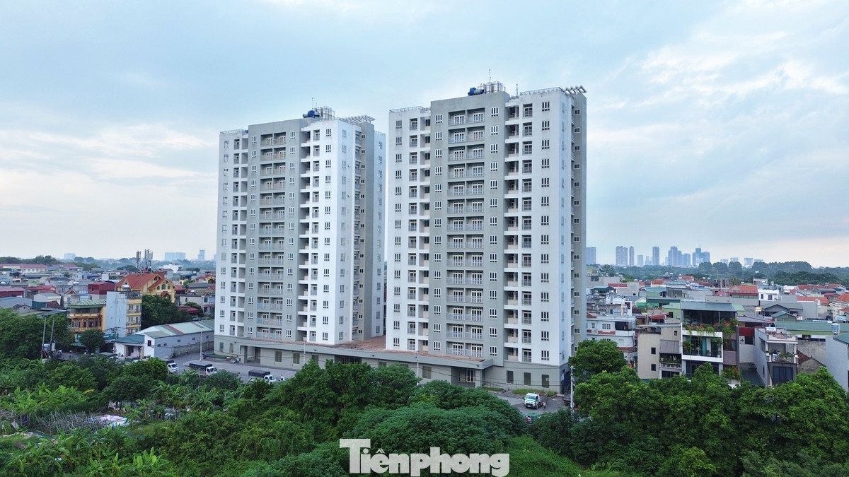 Theo quy hoạch, dự án xây dựng nhà tái định cư cao tầng phường Trần Phú có tổng diện tích đất là 3.434m2; trong đó, diện tích xây dựng 1.943m2, diện tích sàn 21.347m2. Tầng 1 của tòa nhà bố trí nhà trẻ, dịch vụ công cộng và sinh hoạt cộng đồng.