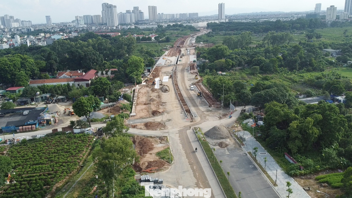 Dự án đường Lê Quang Đạo kéo dài có tổng mức đầu tư khoảng 740 tỉ đồng, trong đó phần giải phóng mặt bằng hơn 163 tỉ đồng, xây lắp hơn 542 tỉ đồng và một số chi phí khác.