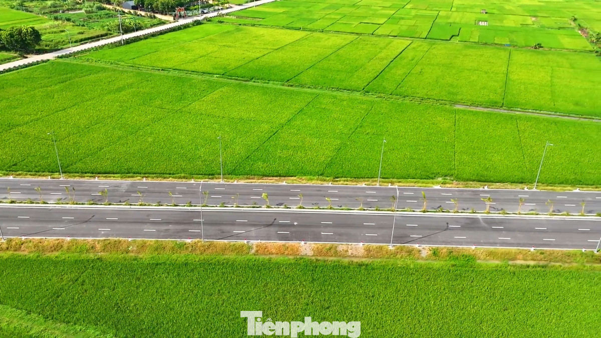Toàn tuyến đường có chiều dài là 6,5km với 6 làn xe, có tổng mức đầu tư lên đến 524 tỷ đồng từ nguồn ngân sách thành phố.