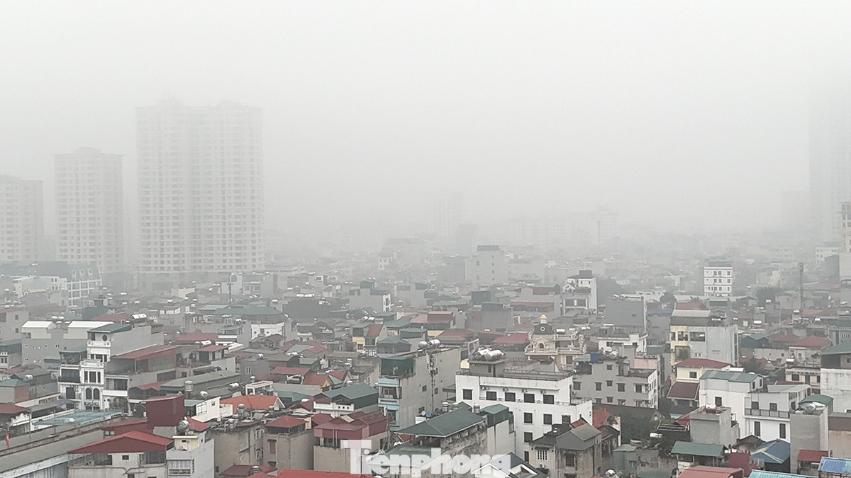 Theo dự báo, ngày 6/3, Hà Nội không mưa, nhiệt độ 19-28 độ. Ngày 7-8/3, Hà Nội nhiều mây, có mưa nhỏ, nhiệt độ từ 18-23 độ, trời rét.