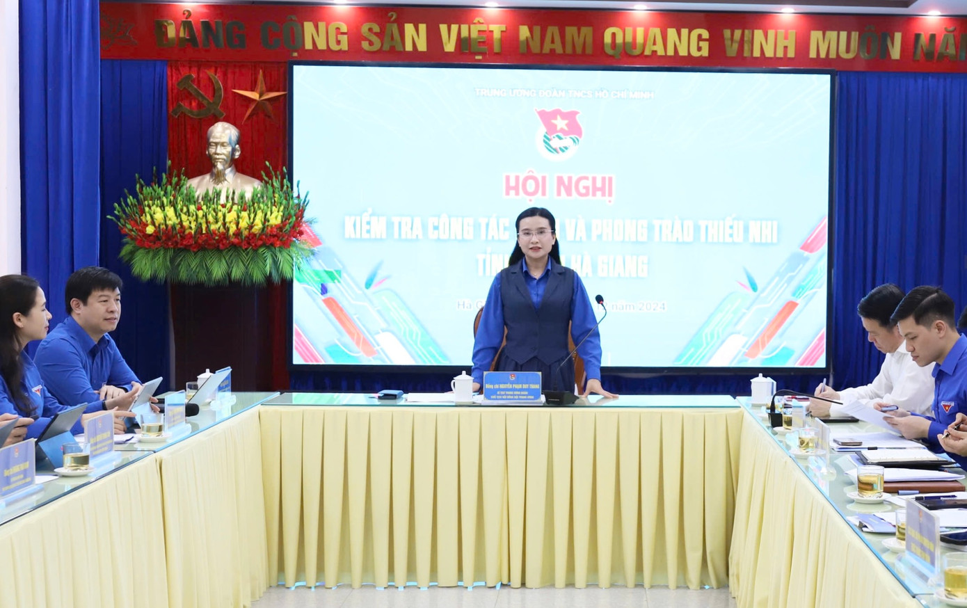 Chị Nguyễn Phạm Duy Trang - Bí thư T.Ư Đoàn, Chủ tịch Hội đồng Đội T.Ư chủ trì Hội nghị Kiểm tra công tác Đoàn và phong trào thanh thiếu nhi tỉnh Hà Giang năm 2024.