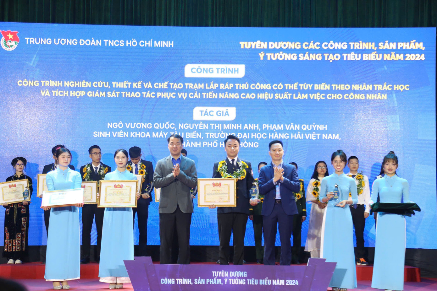 Công trình nghiên cứu của nhóm đã được vinh danh tại Liên hoan "Tuổi trẻ sáng tạo" khu vực miền Bắc năm 2024. Công trình nghiên cứu của nhóm đã được vinh danh tại Liên hoan "Tuổi trẻ sáng tạo" khu vực miền Bắc năm 2024.