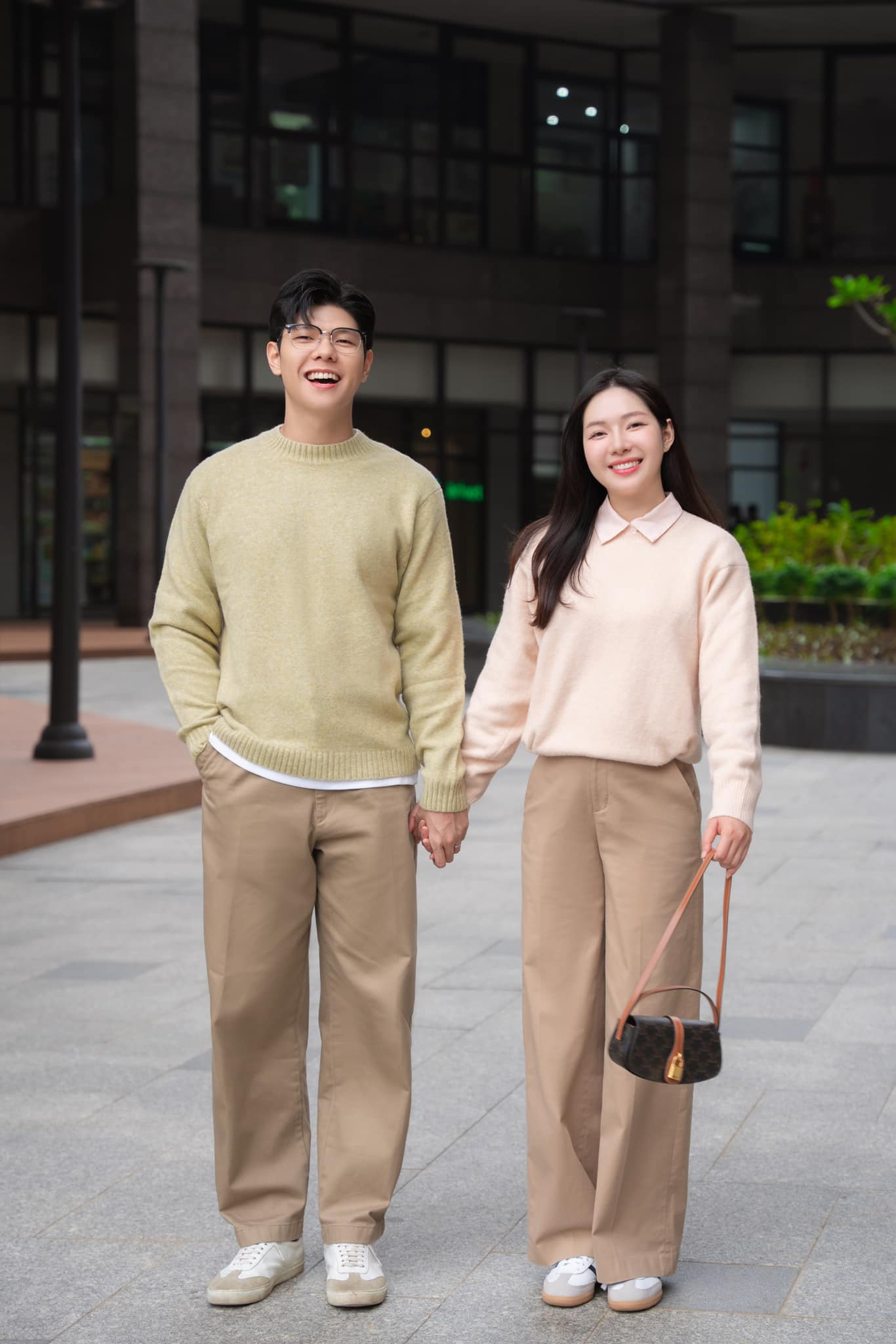 Cặp đôi MC/BTV Mạnh Cường - Hương Giang.