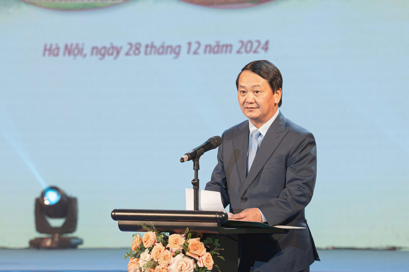 Ông Hầu A Lềnh - Bộ trưởng, Chủ nhiệm Ủy ban Dân tộc phát biểu tại Lễ tuyên dương.