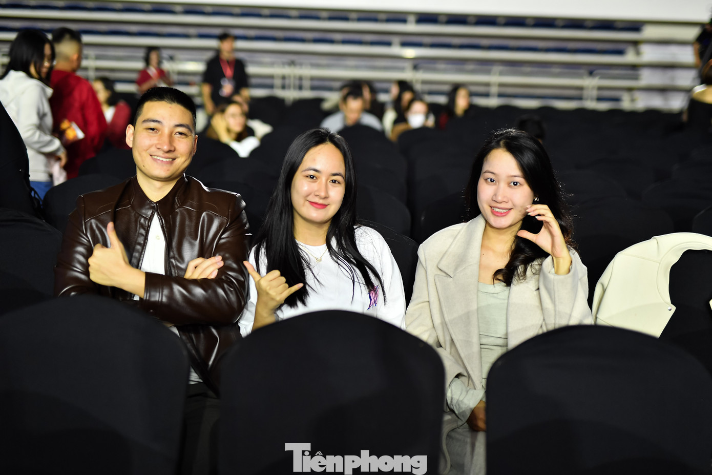 Giới trẻ thích xu hướng trải nghiệm cảm giác gần gũi với idol.