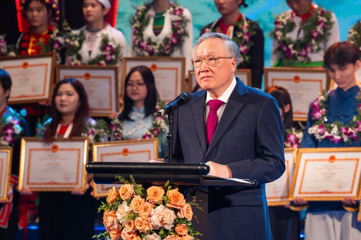 Ông Nguyễn Hòa Bình - Ủy viên Bộ Chính trị, Bí thư T.Ư Đảng, Phó Thủ tướng thường trực Chính phủ phát biểu tại chương trình.