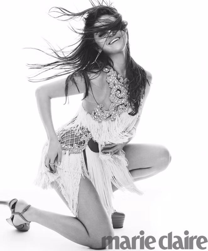 Ngất ngây ngắm Selena Gomez ngày càng quyến rũ ảnh 2
