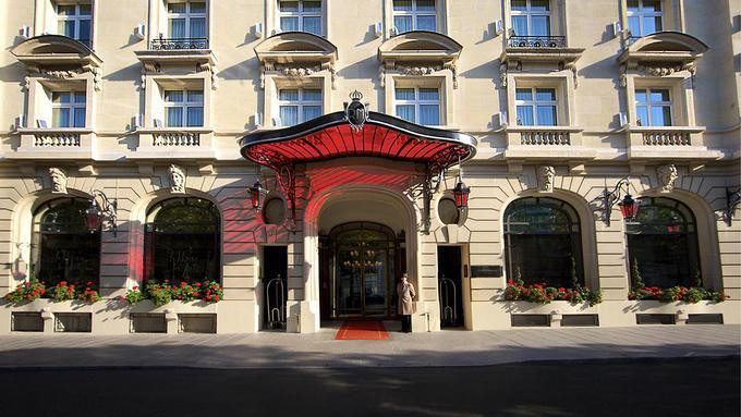 Khách sạn Royal Monceau, nơi gia đình Messi đang lưu trú Khách sạn Royal Monceau, nơi gia đình Messi đang lưu trú