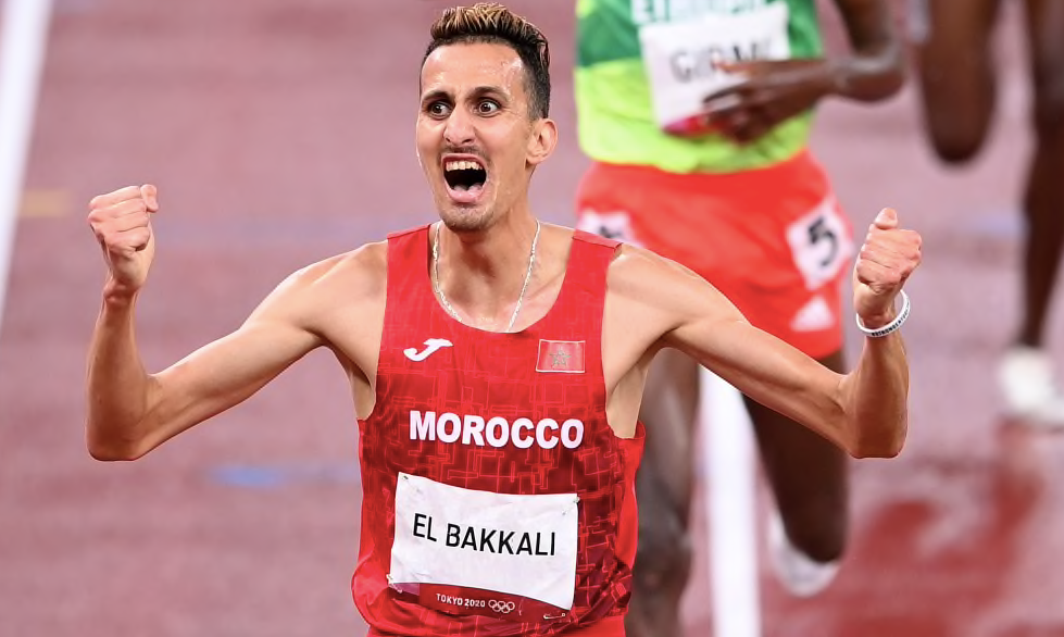 Soufiane El Bakkali phấn khích khi đoạt HCV 3.000m vượt chướng ngại vật nam Soufiane El Bakkali phấn khích khi đoạt HCV 3.000m vượt chướng ngại vật nam