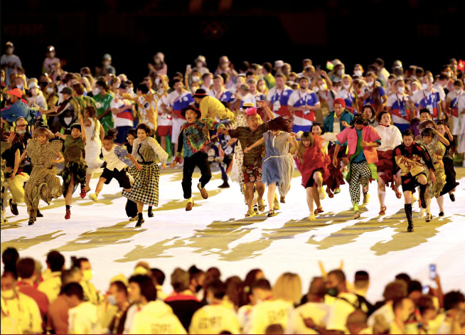 Các nghệ sĩ Nhật Bản trình diễn những tiết mục đặc sắc để thể hiện về văn hóa, đất nước và con người.