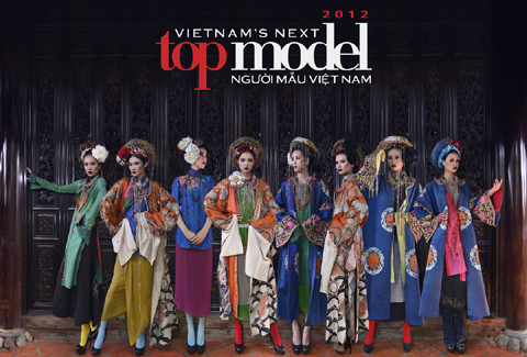 Các thí sinh Next Top Model đầy bí ẩn và ma mị trong tập 9