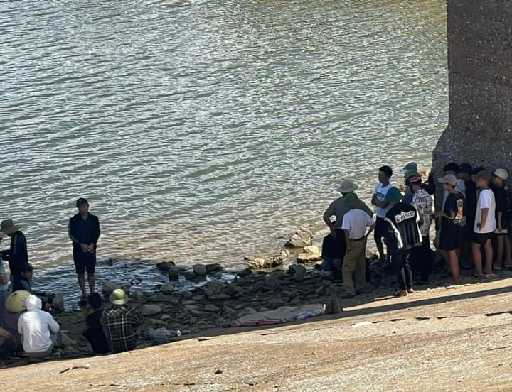 Hiện trường nơi phát hiện thi thể bé B.