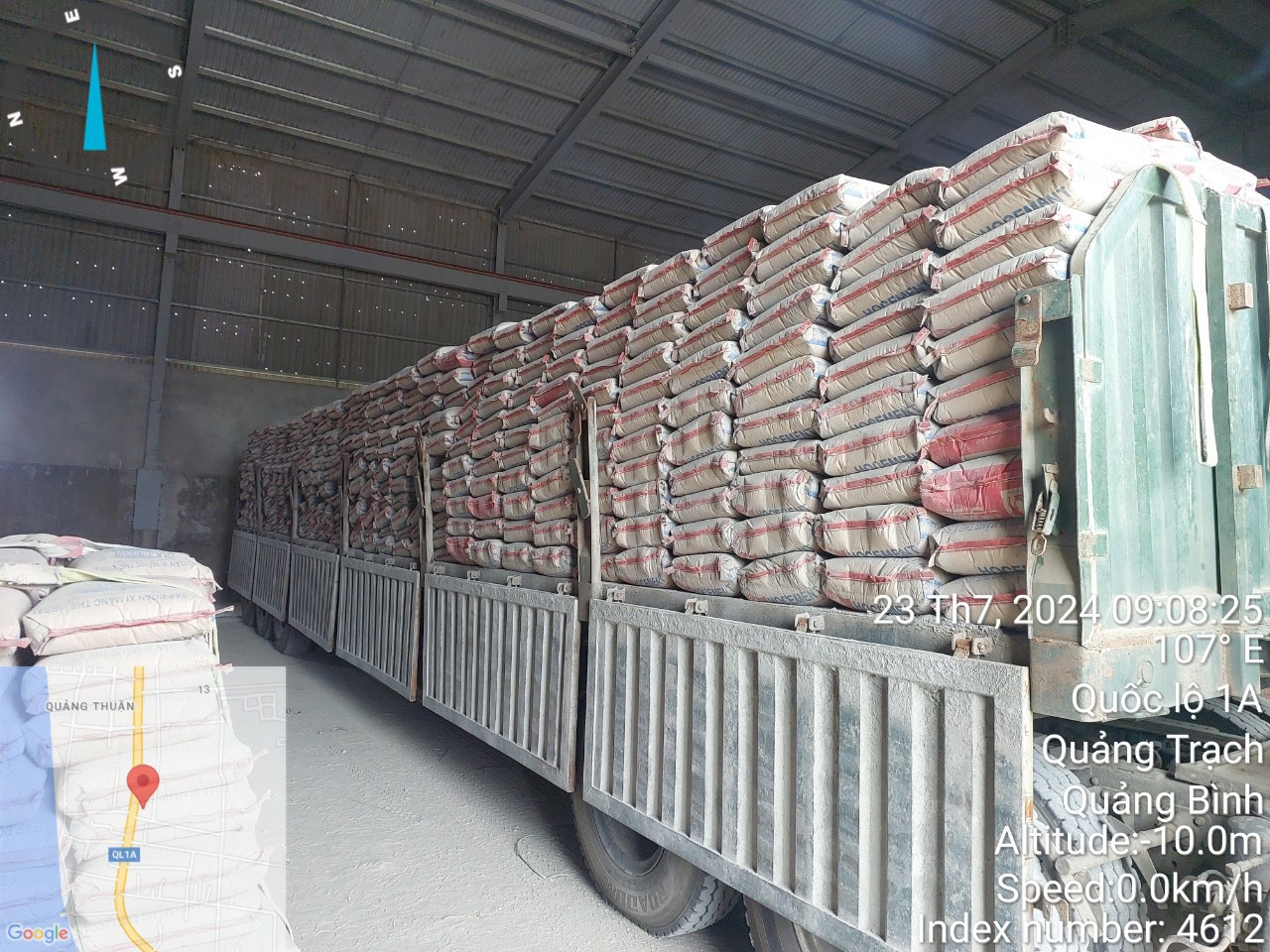 Chỉ cần đếm bao xi măng, biết ngay trọng tải của chiếc xe.