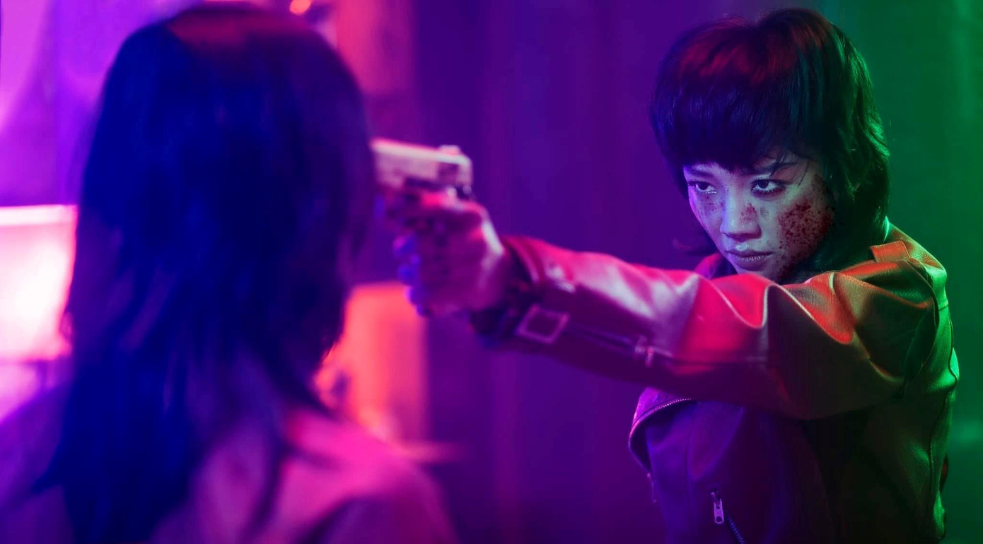 Thanh Sói cầm súng