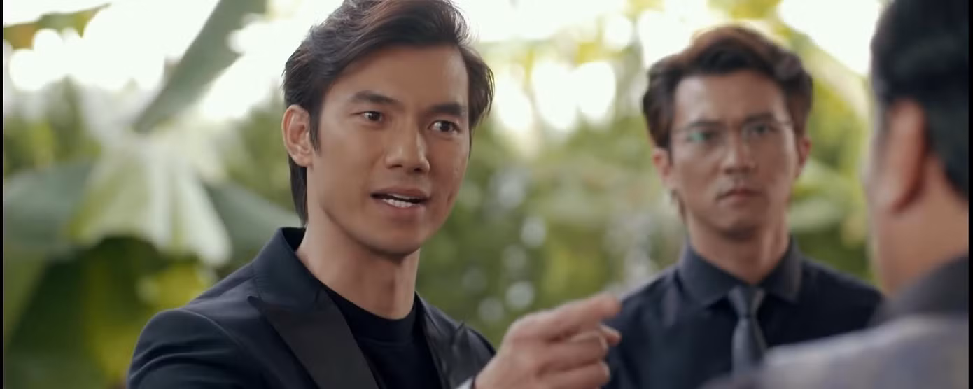 Gần đây anh được khán giả thông cảm và yêu quý hơn.