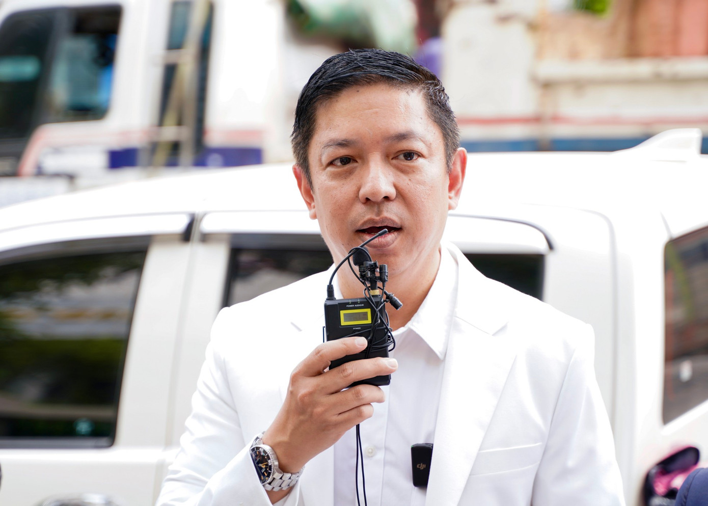 Không chỉ phải trả nợ mua cổ phiếu, bà Anne còn bị kiện và đòi bồi thường 1 tỷ Baht vì đưa thông tin sai lệch liên quan vụ việc phát hành tiền điện tử Hoa hậu Hoàn vũ.