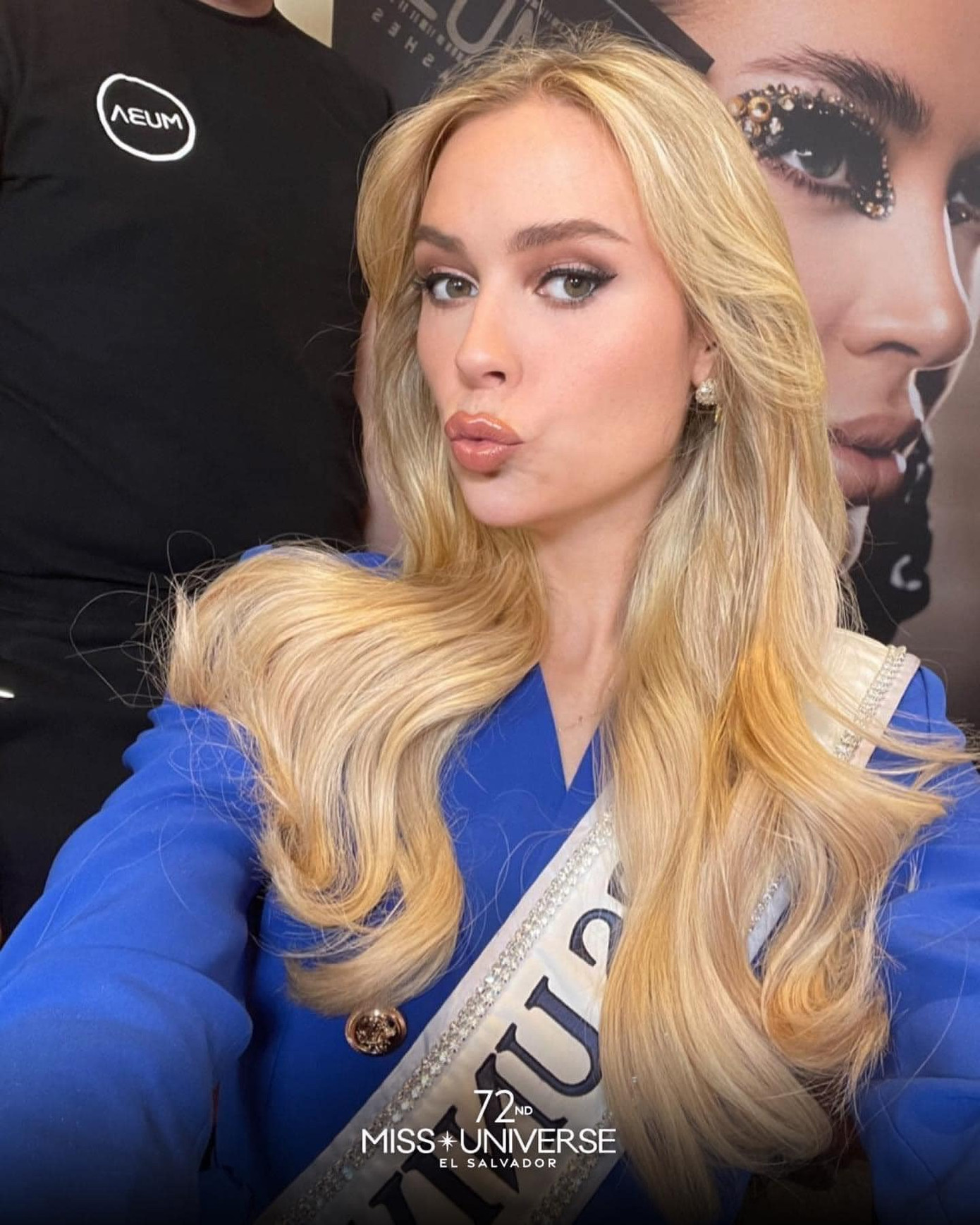 Giá vé của chung kết Miss Universe 2023 với hạng thường - 500 USD (khoảng gần 14 triệu đồng), vé VIP - 1.000 USD (khoảng 24,5 triệu đồng) và hạng bạch kim có giá 2.000 USD (khoảng gần 50 triệu đồng).