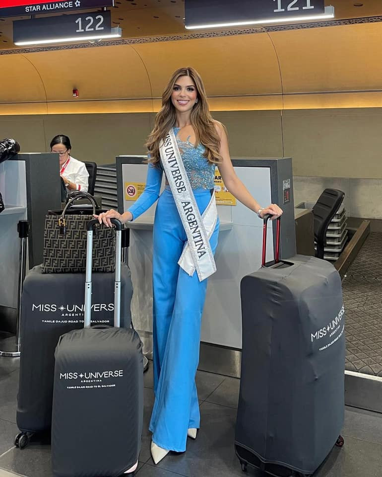 Dàn người đẹp sang El Salvador để tham dự Hoa hậu Hoàn vũ 2023.