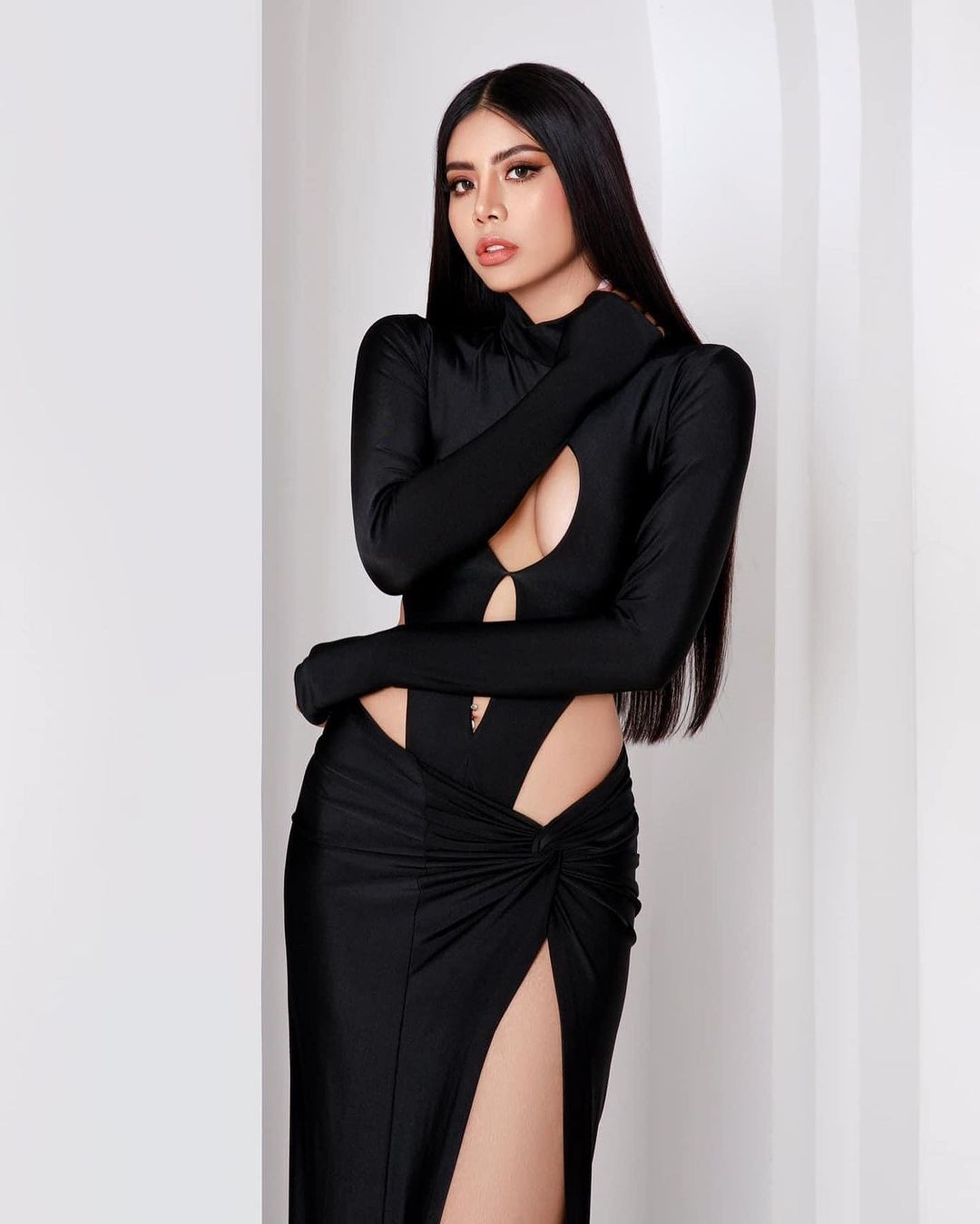 Hoa hậu Hoàn vũ Myanmar 2023 - Amara Bo.