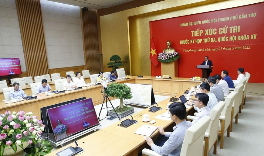 Quang cảnh buổi tiếp xúc cử tri thành phố Cần Thơ theo hình thức trực tuyến tại điểm cầu Văn phòng Chính phủ. (Ảnh: Văn Điệp/TTXVN) Quang cảnh buổi tiếp xúc cử tri thành phố Cần Thơ theo hình thức trực tuyến tại điểm cầu Văn phòng Chính phủ. (Ảnh: Văn Điệp/TTXVN)