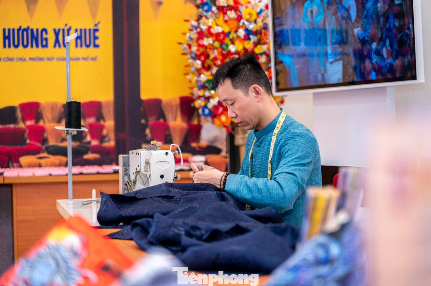 Đây là dịp để công chúng hiểu sâu sắc hơn lịch sử của áo dài Việt Nam, trực tiếp trải nghiệm hoạt động văn hóa truyền thống như, nghề làm hoa giấy Thanh Tiên, nghề làm ông Táo làng Địa Linh của thành phố Huế hay các công đoạn may áo dài...