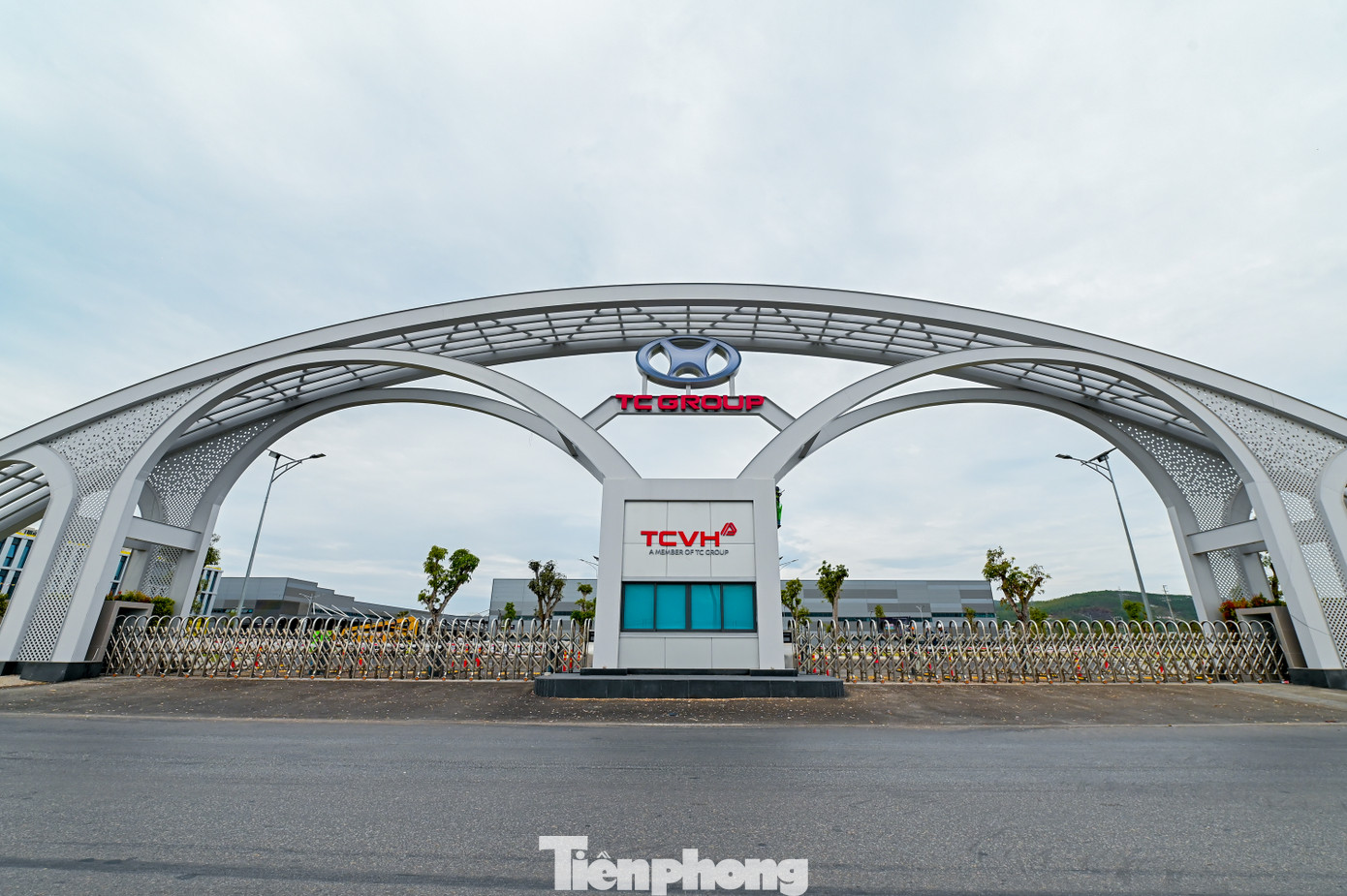 Nhà máy là một biểu tượng cho quan hệ hợp tác hữu nghị giữa Việt Nam và Cộng hòa Séc. Việc nhà máy đi vào vận sẽ là "đòn bẩy" để Quảng Ninh thu hút, quy tụ nhiều doanh nghiệp trong ngành phụ trợ ô tô, sản xuất linh kiện và phụ tùng, nhất là những bộ phận có hàm lượng công nghệ cao.