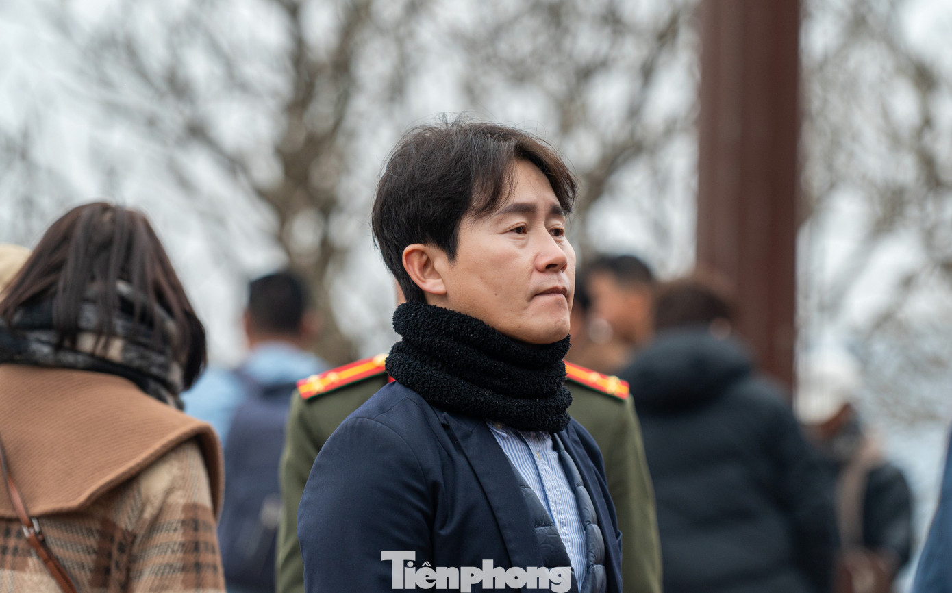 Theo Ban Quản lý di tích và rừng quốc gia Yên Tử, Trong 3 ngày sau khai hội Yên Tử đón gần 40.000 lượt khách, riêng trong hai ngày cuối tuần mỗi ngày có trên 16.000 lượt khách đến hành hương. Tính từ đầu năm 2025 đến nay, đã có 150.736 lượt khách hành hương về Yên Tử, trong đó có nhiều đoàn du khách quốc tế đến từ các quốc gia như Trung Quốc, Hàn Quốc, Nhật Bản...