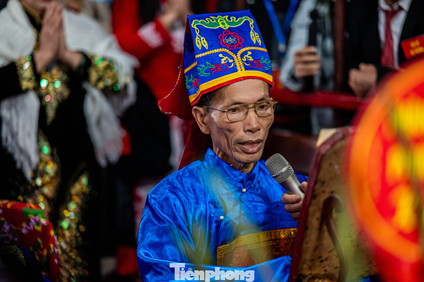 Để tưởng nhớ công lao của tổ tiên, con cháu của các vị tiên công cùng sắm sửa lễ vật, tổ chức rước các cụ cao niên trên 80 tuổi về miếu Tiên Công để lễ tổ, truy ơn tiên công. Lễ hội Tiên Công được tổ chức trong 3 ngày (5-7, tháng Giêng hàng năm), trong đó lễ chính được tổ chức vào ngày cuối cùng.