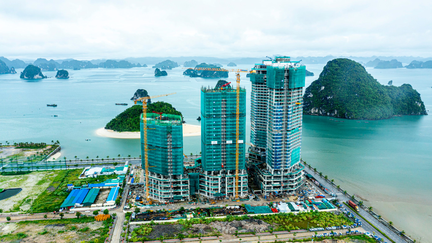 Vân Đồn được xác định là khu vực trọng điểm của Quảng Ninh để phát triển thành đặc khu kinh tế, với mục tiêu hình thành các cực tăng trưởng mới tại khu vực ven biển phía Bắc.