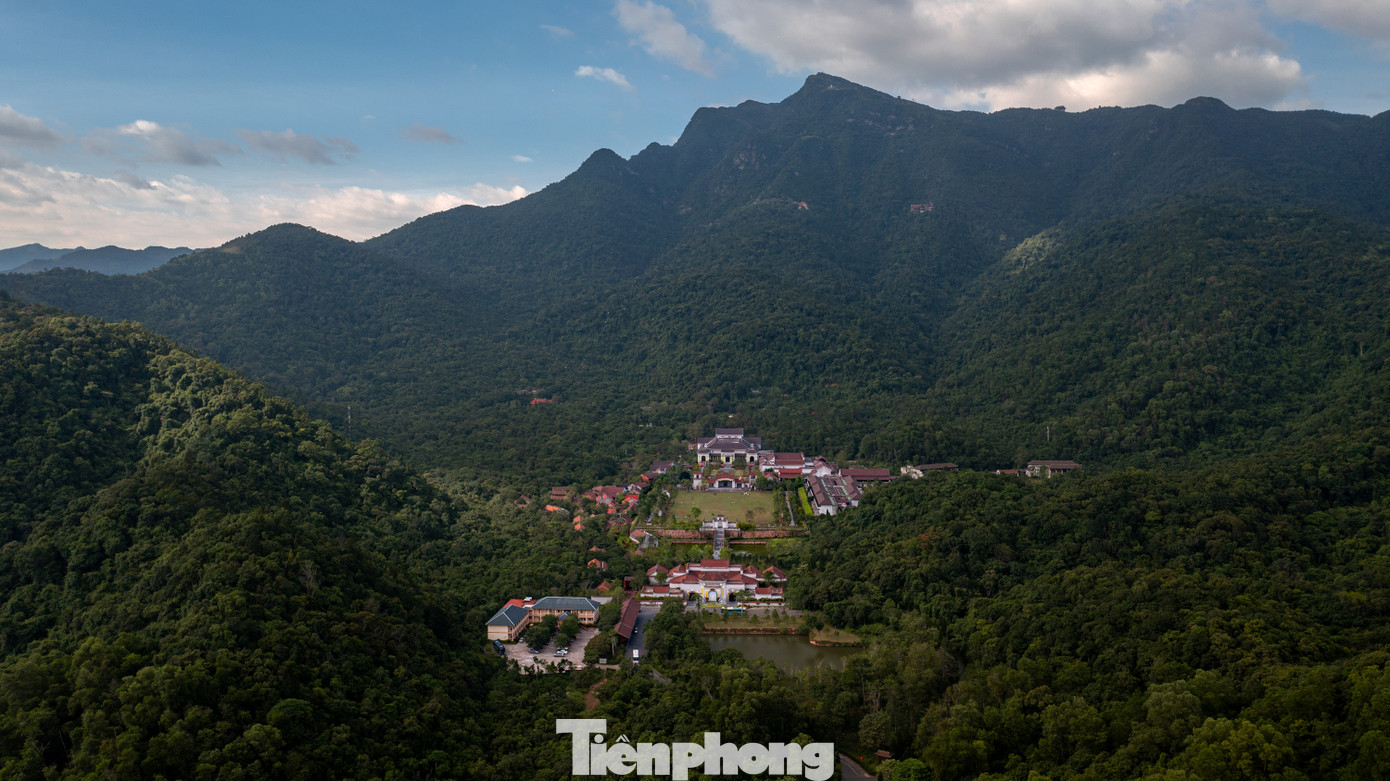 Quảng Ninh là địa phương giàu di sản văn hóa và lễ hội. Quảng Ninh là địa phương giàu di sản văn hóa và lễ hội.