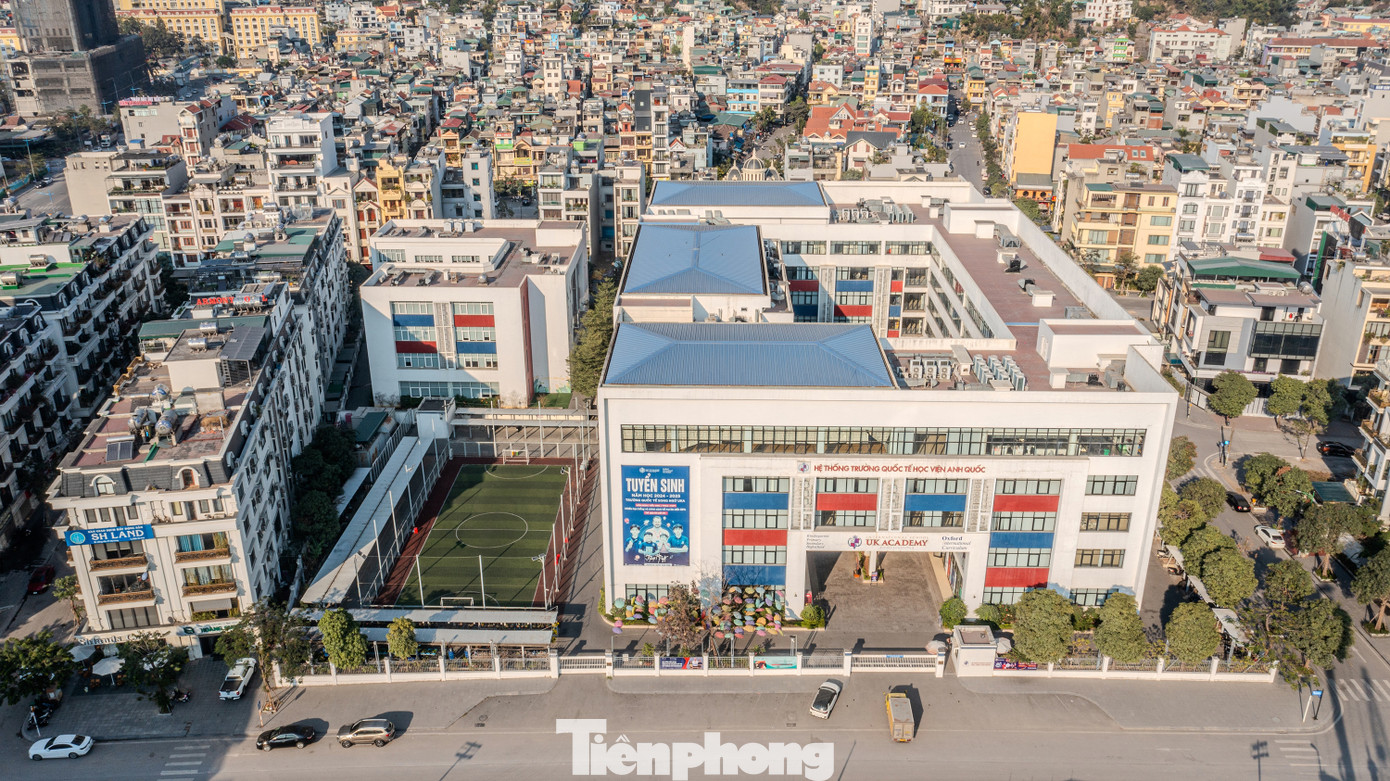 Quảng Ninh đang phấn đấu là một trong những tỉnh, thành phố đi đầu trong phát triển giáo dục thông minh, chuyển đổi số, ứng dụng công nghệ thông tin trong quản lý giáo dục, dạy học và đánh giá chất lượng. Quảng Ninh đang phấn đấu là một trong những tỉnh, thành phố đi đầu trong phát triển giáo dục thông minh, chuyển đổi số, ứng dụng công nghệ thông tin trong quản lý giáo dục, dạy học và đánh giá chất lượng.