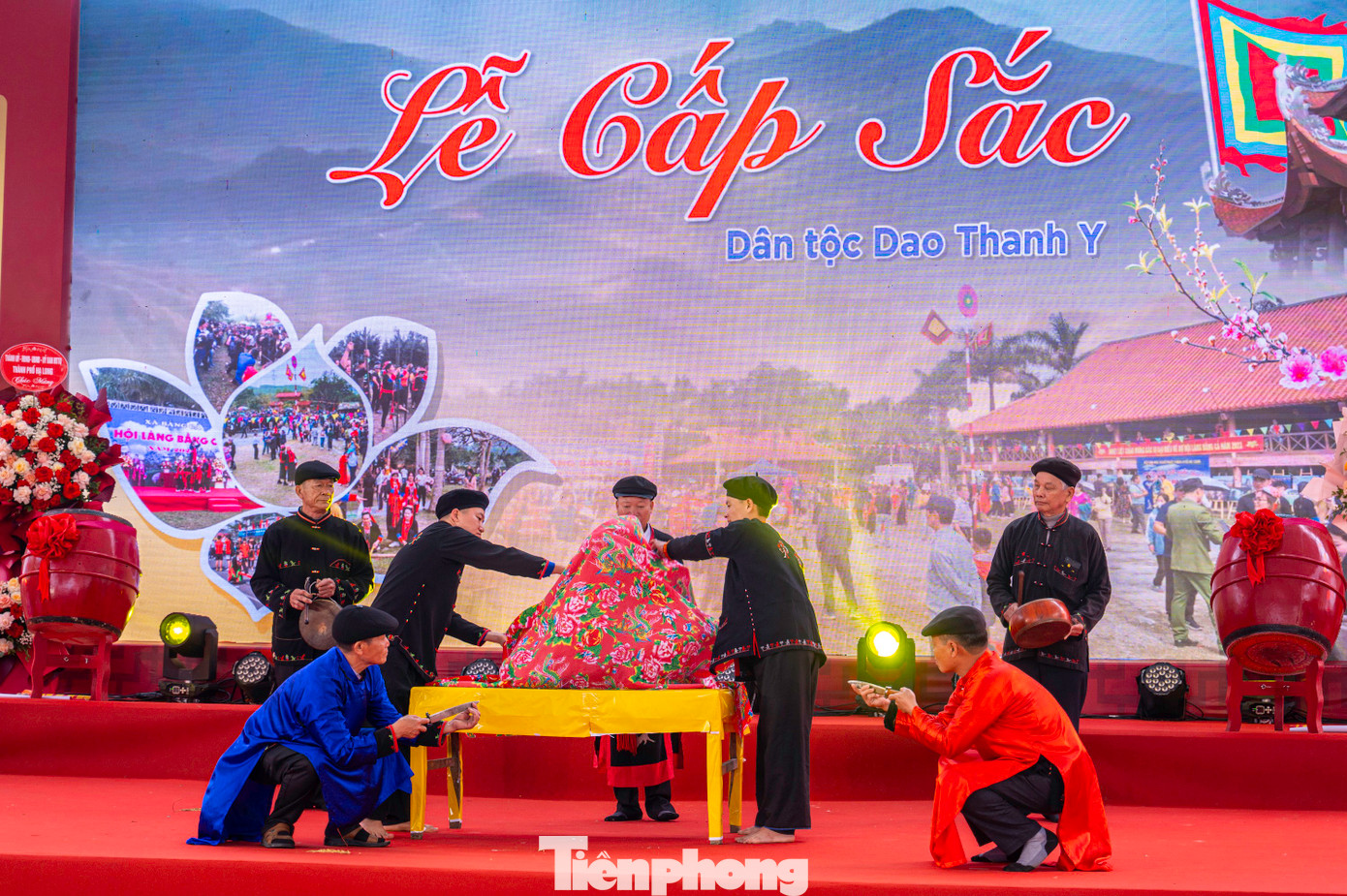 Trong khuôn khổ hội làng còn tái hiện lại một số lễ hội truyền thống đặc thù của người Dao Thanh Y và người Tày như Lễ mừng cơm mới, Lễ cấp sắc, Lễ cầu mùa....