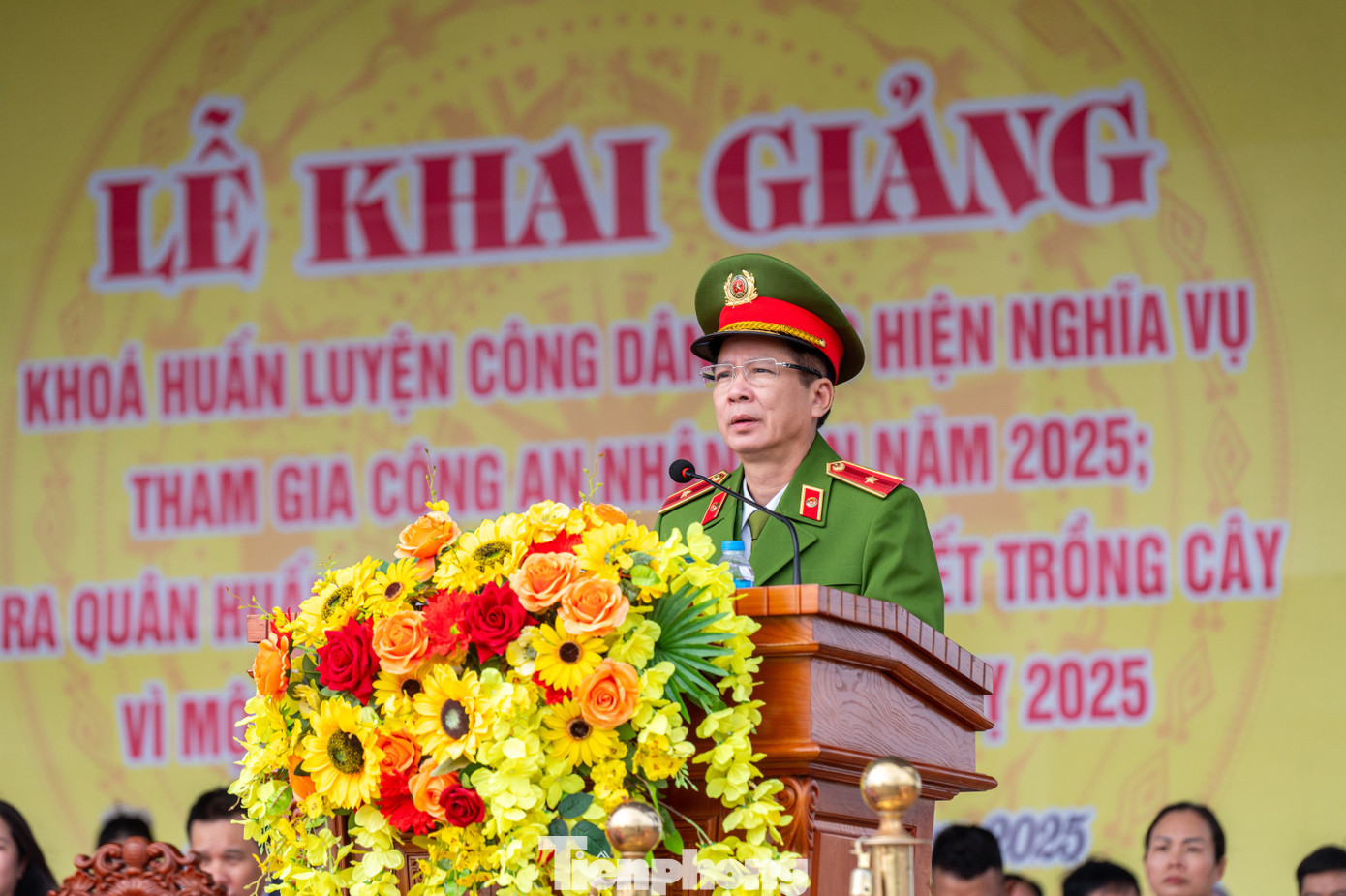 Phát biểu chỉ đạo lễ khai giảng, Thiếu tướng Nguyễn Ngọc Thanh - Phó Bí thư Đảng ủy, Phó Tư lệnh Bộ Tư lệnh Cảnh sát cơ động, Bộ Công an yêu cầu các tân binh chấp hành nghiêm túc đường lối, chủ trương, chính sách của Đảng, pháp luật của Nhà nước, điều lệnh CAND, nội quy, quy định của đơn vị.