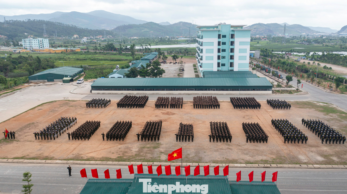 Ngày 21/5, Bộ tư lệnh CSCĐ, Bộ Công an đồng loạt tổ chức bế giảng và báo cáo kết quả học tập của 17.187 tân binh tại 19 đơn vị thuộc lực lượng CSCĐ trên cả nước. Trong đó, tại Trung đoàn CSCĐ Đông Bắc (Quảng Ninh) được giao huấn luyện tổng số 1.634 công dân thực hiện nghĩa vụ công an nhân dân ở 9 địa phương gồm: Bắc Giang, Lạng Sơn, Hải Dương, Hải Phòng, Quảng Ninh, Thái Bình, Thái Nguyên, Ninh Bình, Hưng Yên.