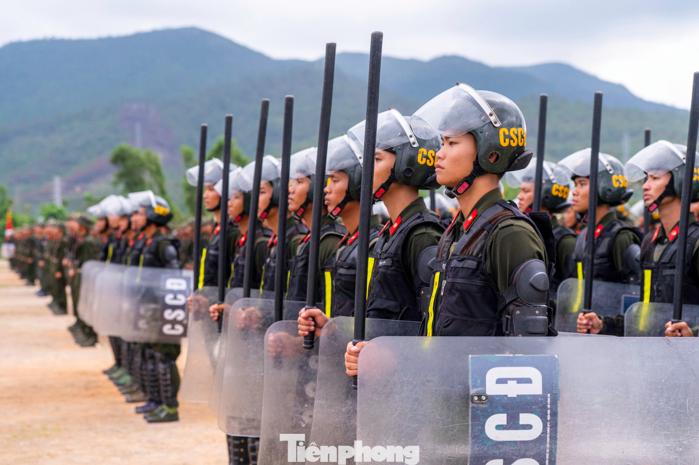 Theo đại diện Trung đoàn CSCĐ Đông Bắc, việc hoàn thành các động tác cơ bản của võ thuật công an nhân dân giúp các chiến sĩ nâng cao sức khỏe, sẵn sàng ứng phó các tình huống thực chiến với tội phạm sử dụng súng, dao, kiếm, gậy...