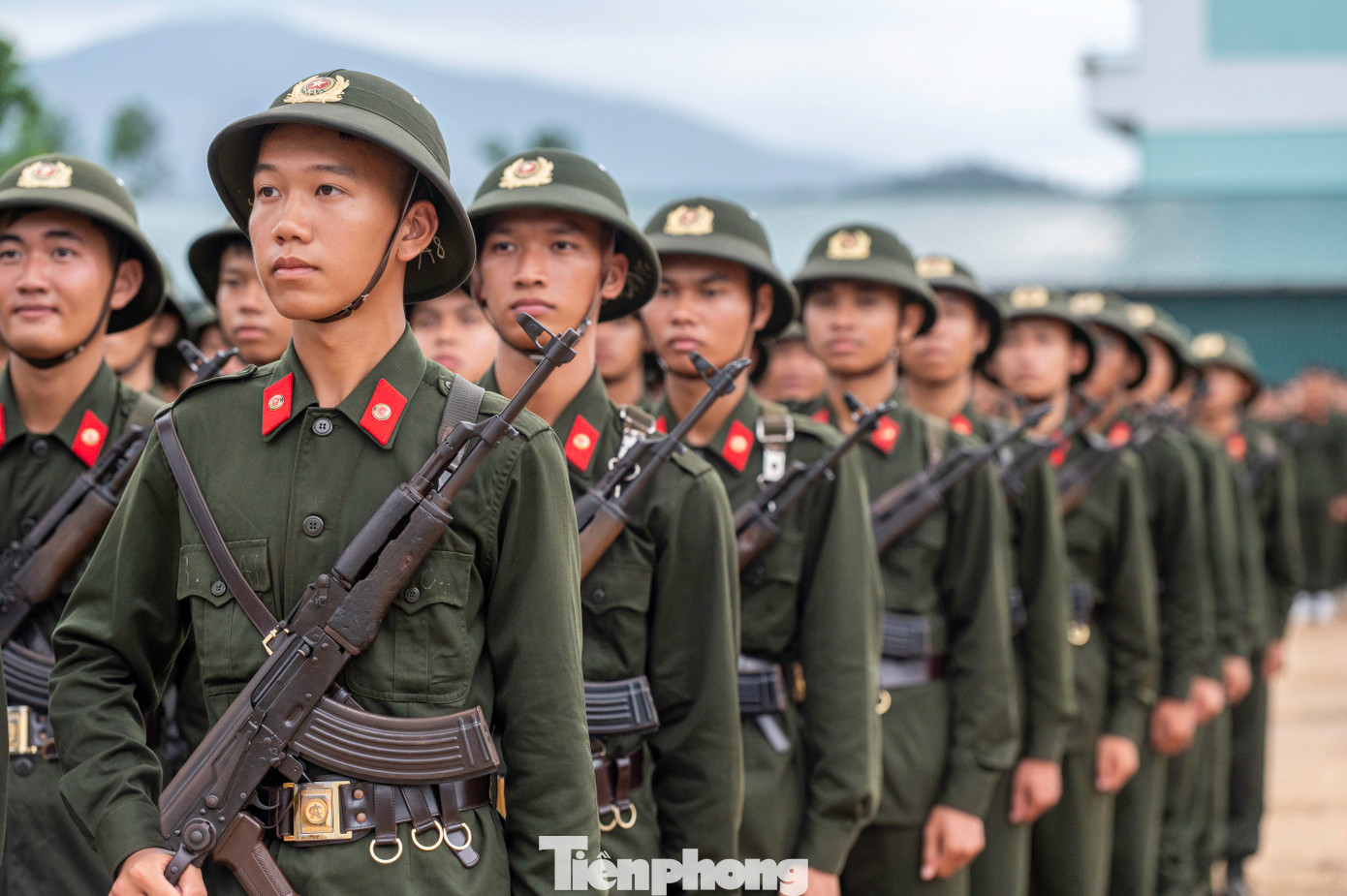 Theo đại diện Trung đoàn CSCĐ Đông Bắc, việc hoàn thành các động tác cơ bản của võ thuật công an nhân dân giúp các chiến sĩ nâng cao sức khỏe, sẵn sàng ứng phó các tình huống thực chiến với tội phạm sử dụng súng, dao, kiếm, gậy...