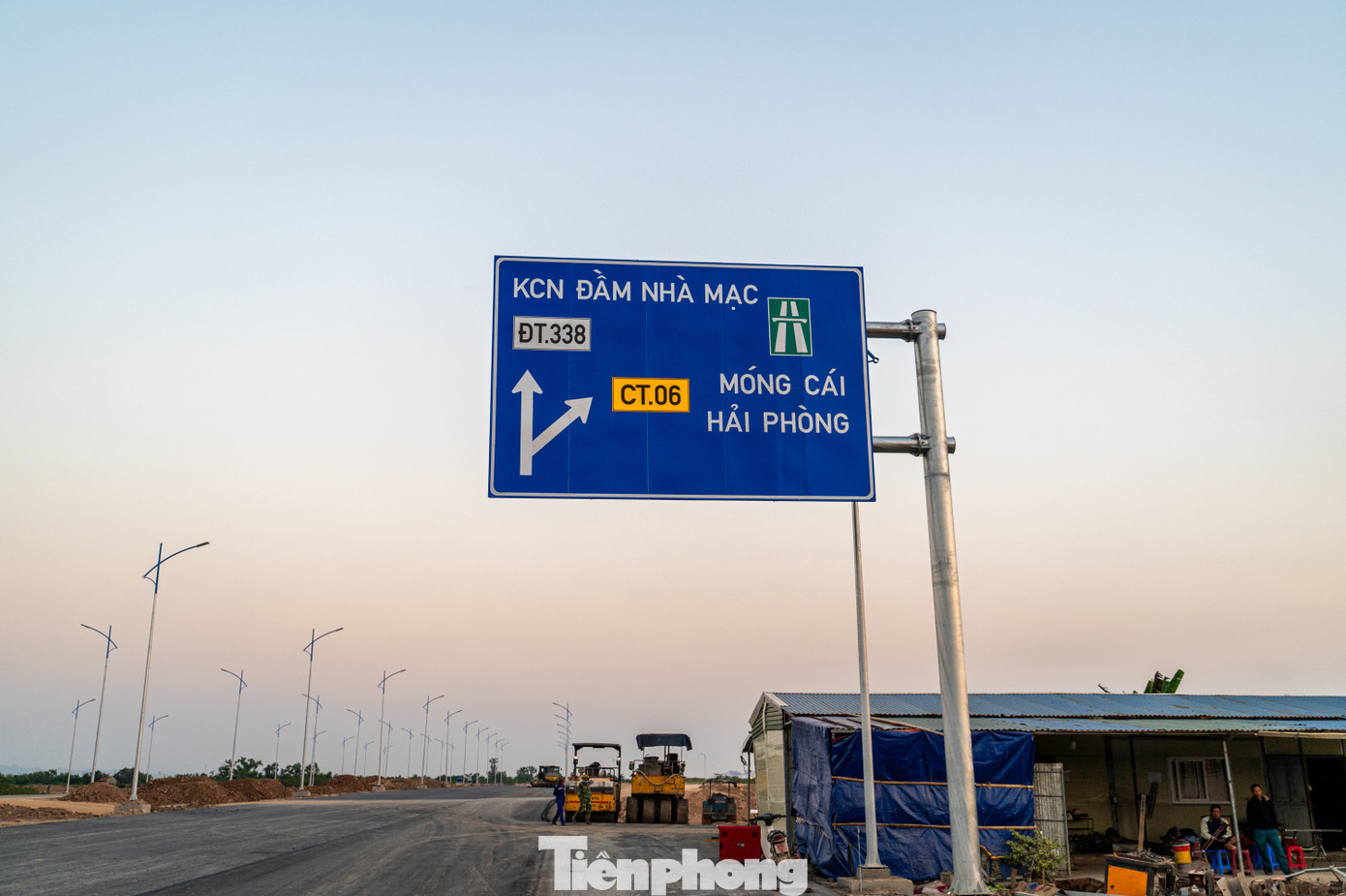 Đại diện Ban Quản lý dự án đầu tư xây dựng các công trình dân dụng và Công nghiệp tỉnh Quảng Ninh, cho biết mục tiêu của tỉnh Quảng Ninh khi đầu tư dự án này nhằm kết nối tuyến đường ven sông từ Đông Triều tới cao tốc Quảng Ninh - Hải Phòng - Hà Nội và tương lai là kết nối các Khu công nghiệp lớn của thị xã Quảng Yên.