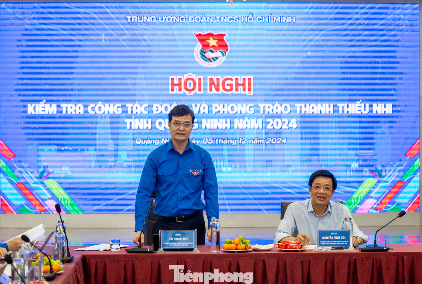 Anh Bùi Quang Huy - Bí thư thứ nhất T.Ư Đoàn phát biểu chỉ đạo tại hội nghị. Anh Bùi Quang Huy - Bí thư thứ nhất T.Ư Đoàn phát biểu chỉ đạo tại hội nghị.