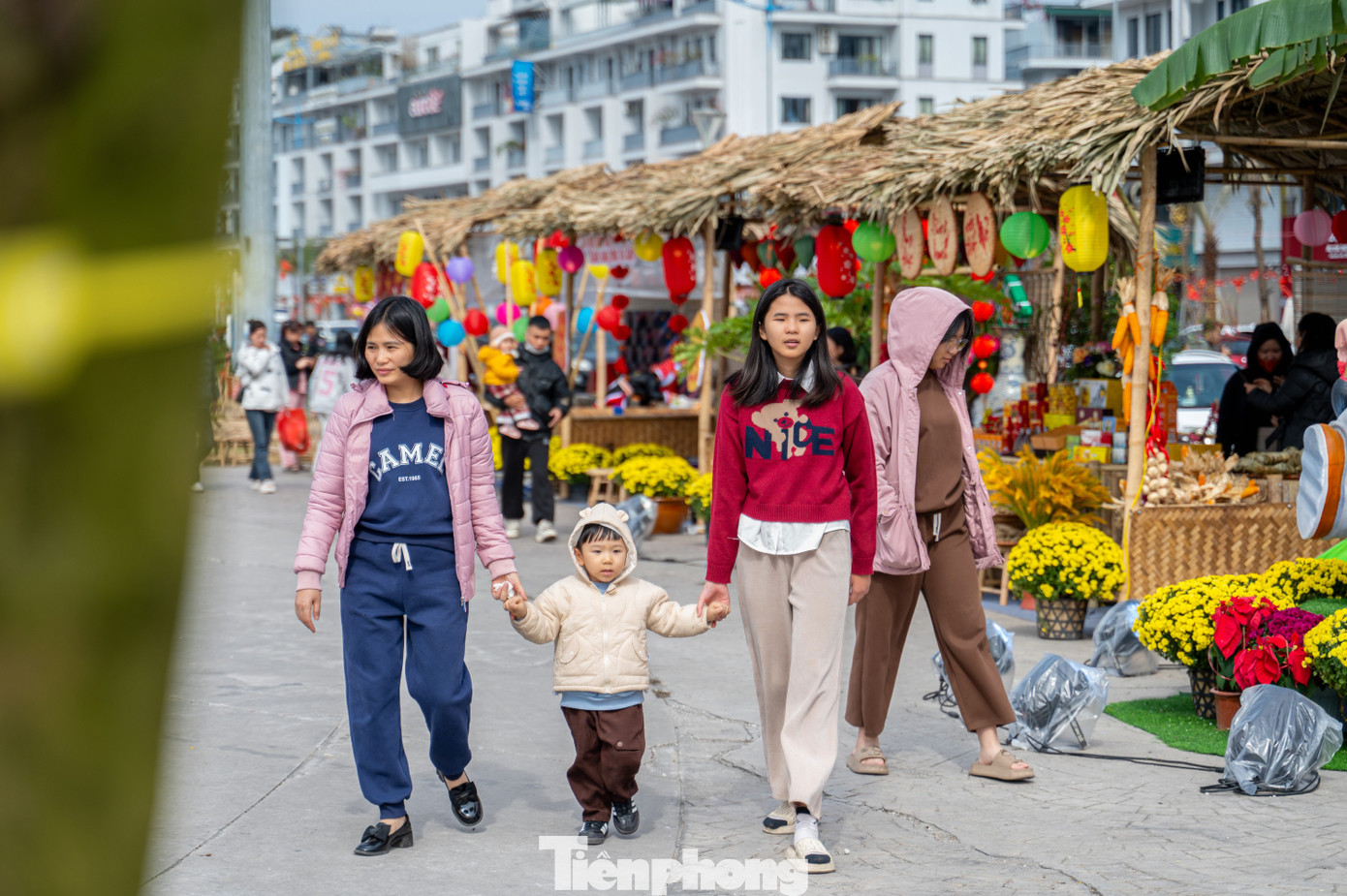 Không gian văn hóa Tết các dân tộc tỉnh Quảng Ninh được tổ chức từ nay đến ngày 3/2/2025 (Mùng 6 Tết) gồm nhiều hoạt động văn hóa, văn nghệ xen kẽ để tạo sự mới mẻ cho người dân, du khách đến trải nghiệm.