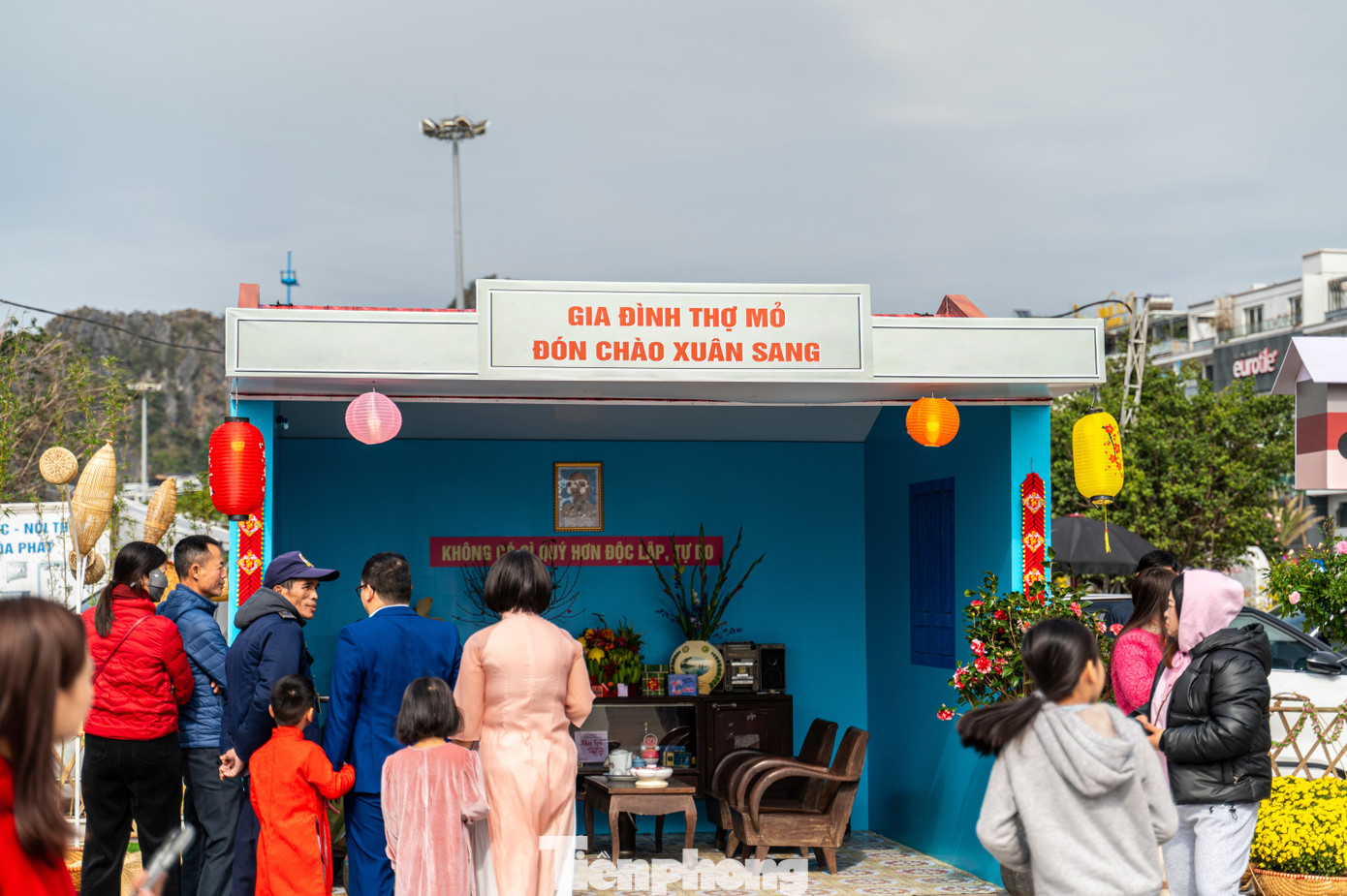 Theo quan sát, không gian gia đình thợ mỏ Quảng Ninh thu hút được nhiều người đến tham quan nhất.