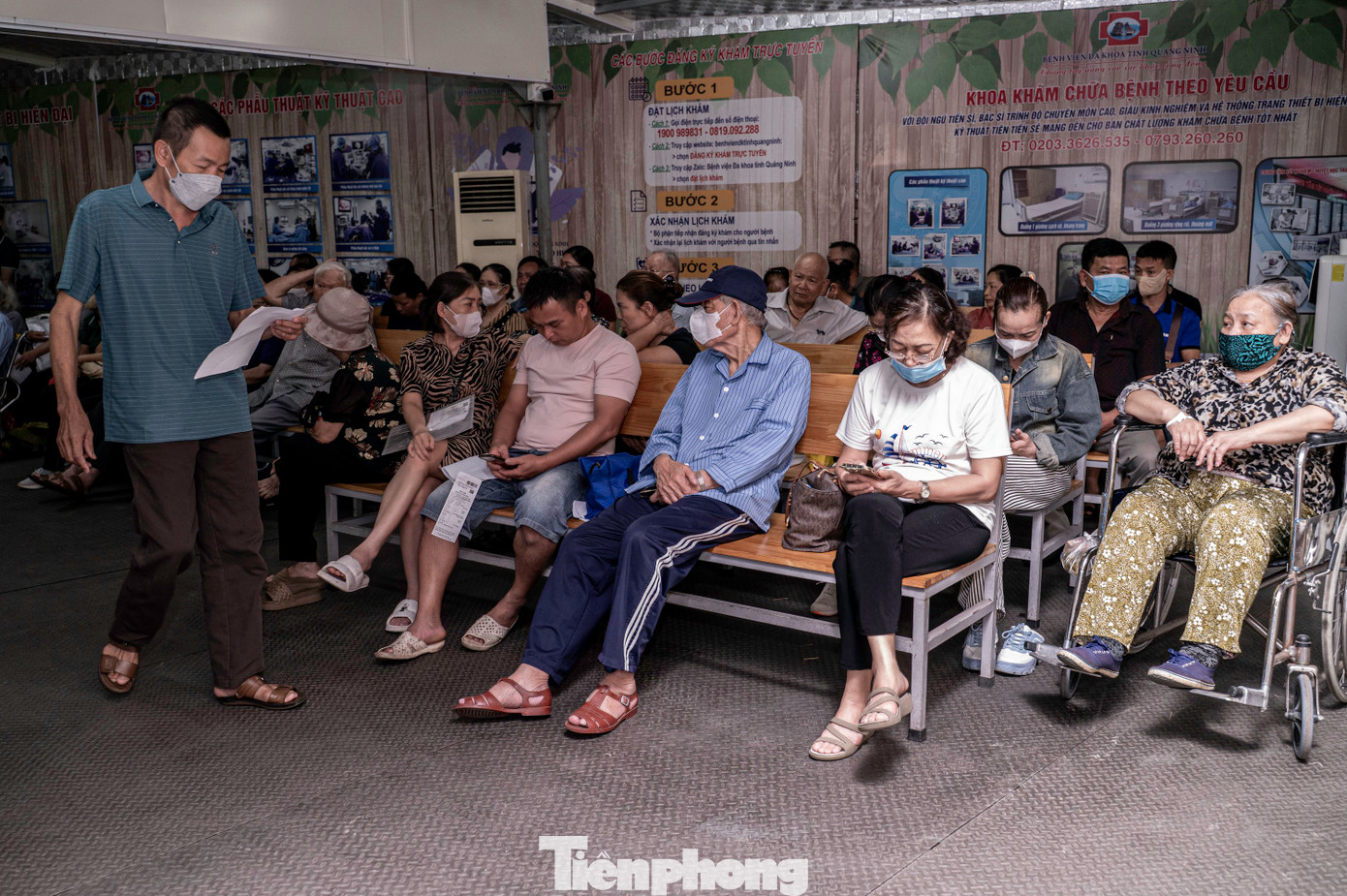 Tuy nhiên tới thời điểm hiện tại, số giường bệnh tại đây đã lên đến 1.320 giường bệnh, gấp đôi so với công suất thiết kế. Số lượng bệnh nhân nội trú thường xuyên vượt công suất trung bình từ 20-30%, tạo áp lực không nhỏ lên cơ sở vật chất và nhân lực y tế.