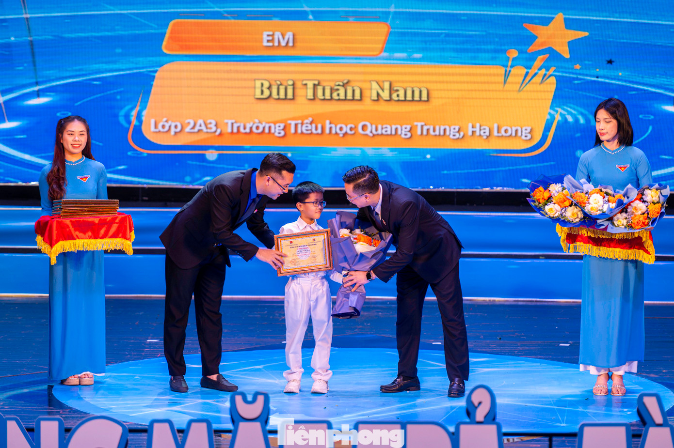 Các gương mặt trẻ, tài năng trẻ đa dạng các ngành, nghề và độ tuổi, trong đó nhỏ tuổi nhất là Tài năng trẻ Bùi Tuấn Nam, học sinh Lớp 2A3, Trường TH Quang Trung, Hạ Long Huy chương Vàng Quyền lứa tuổi 1 (7 tuổi) Taekwondo Cảnh sát Châu Á mở rộng năm 2024, Huy chương Vàng nội dung: Đá đích nhanh lứa tuổi 1 Taekwondo &amp; Quyền Anh Trung - Việt lần thứ nhất năm 2024 (Tại Trung Quốc) và Tài năng trẻ Lưu Minh Minh, Lớp 2A2, Trường Tiểu học Trần Quốc Toản, Hạ Long, Huy chương Vàng cá nhân Cờ nhanh - Bảng nữ 7 tuổi, Giải vô địch Cờ vua trẻ Quốc gia năm 2024; Huy chương Đồng - Cờ chớp nữ 7 tuổi, Giải vô địch Cờ vua trẻ Quốc gia năm 2024.