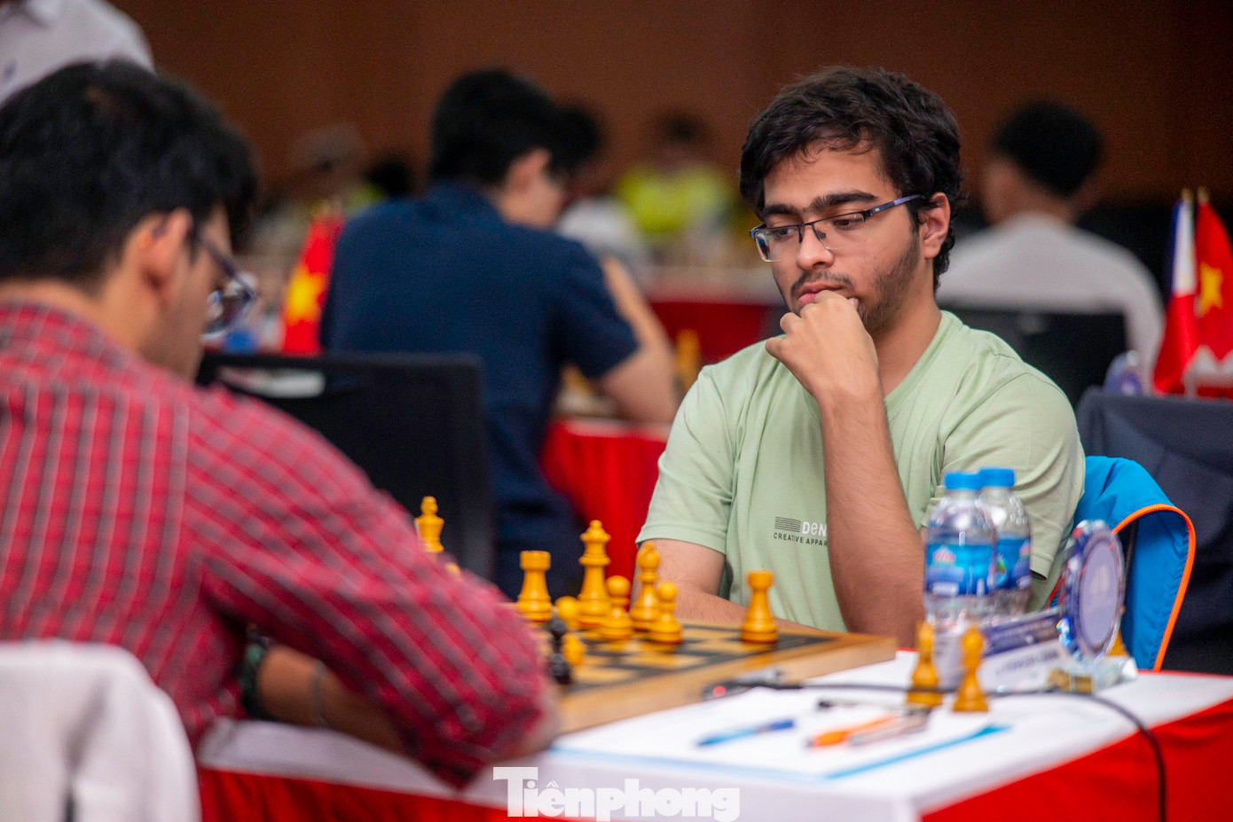 Trong số các VĐV có nhiều người có tên tuổi trong làng cờ vua quốc tế và cả trong nước như GM Bành Gia Huy (Việt Nam); Nhà vô địch cờ vua Philippines- GM Daniel Quizon...
